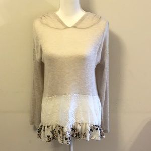 Love❤️Kuza Lace Floral Light Hooded Sweater